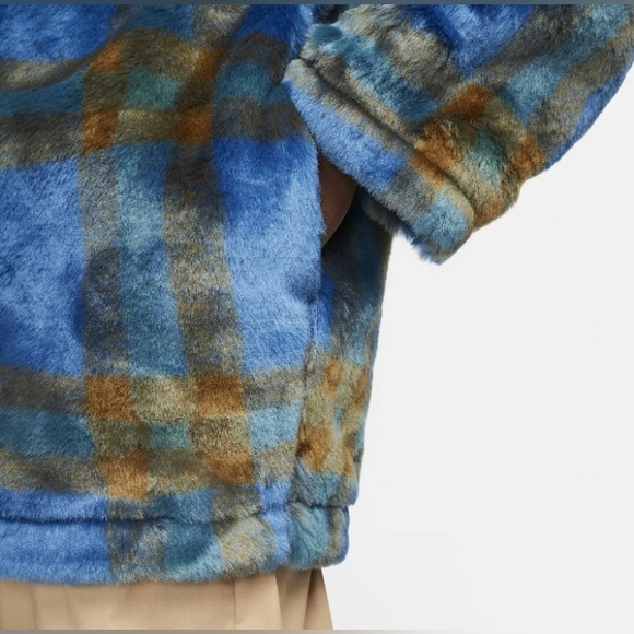 Blue & Green Oversized Faux Fur Plaid Button Front Pea Coat - Picture 4 of 16